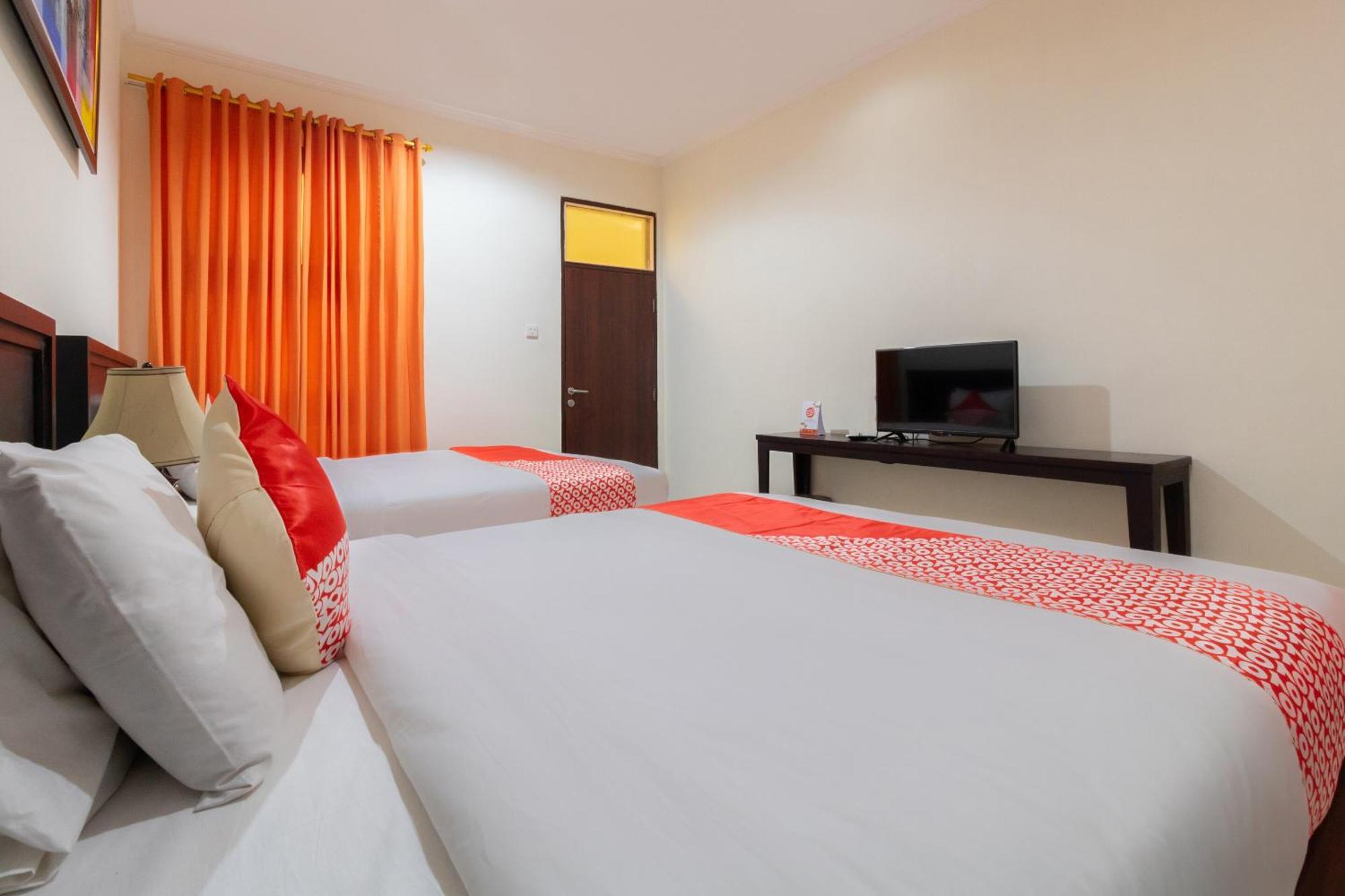 Flagship 2688 Guntur Hotel デンパサール エクステリア 写真
